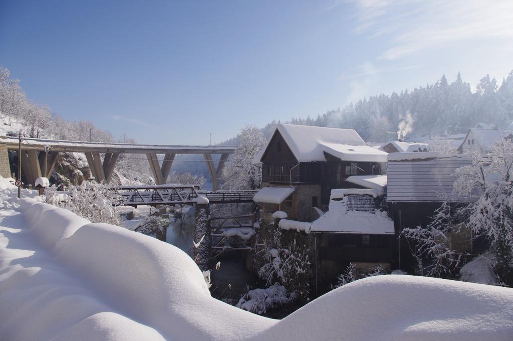 Apartment Tomy Slunj Esterno foto